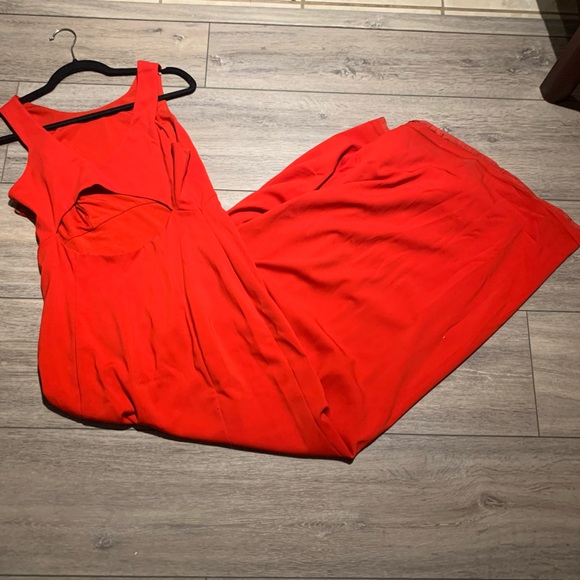 Red Ralph Lauren Gown - Picture 2 of 3